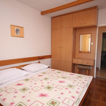 Apartments With A Parking Space Baska Voda, Makarska - 2709 Quarto foto